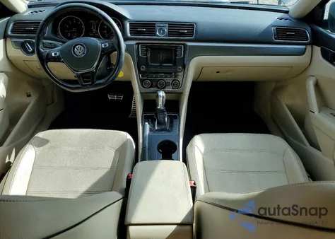 2016 Volkswagen Passat S z USA, uszkodzony, nr VIN 1VWAS7A31GC065736